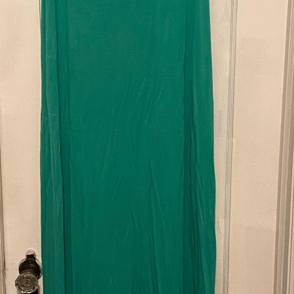 Full length swing dress - Picture 3 of 3